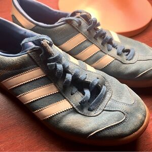 Adidas Hamburg in Blubird - Size 8M - great alternative to the Samba!